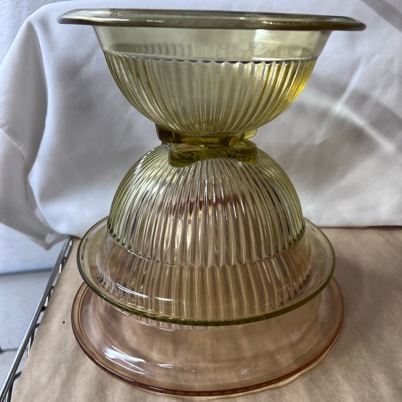 Federal Glass Kitchen Vintage Glass Mixing Bowls Set Of Three
